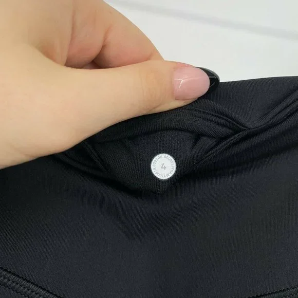 Lululemon All The Right Places Yoga Leggings Size 4 Mid Rise Stretch Crop Black - Picture 4 of 10
